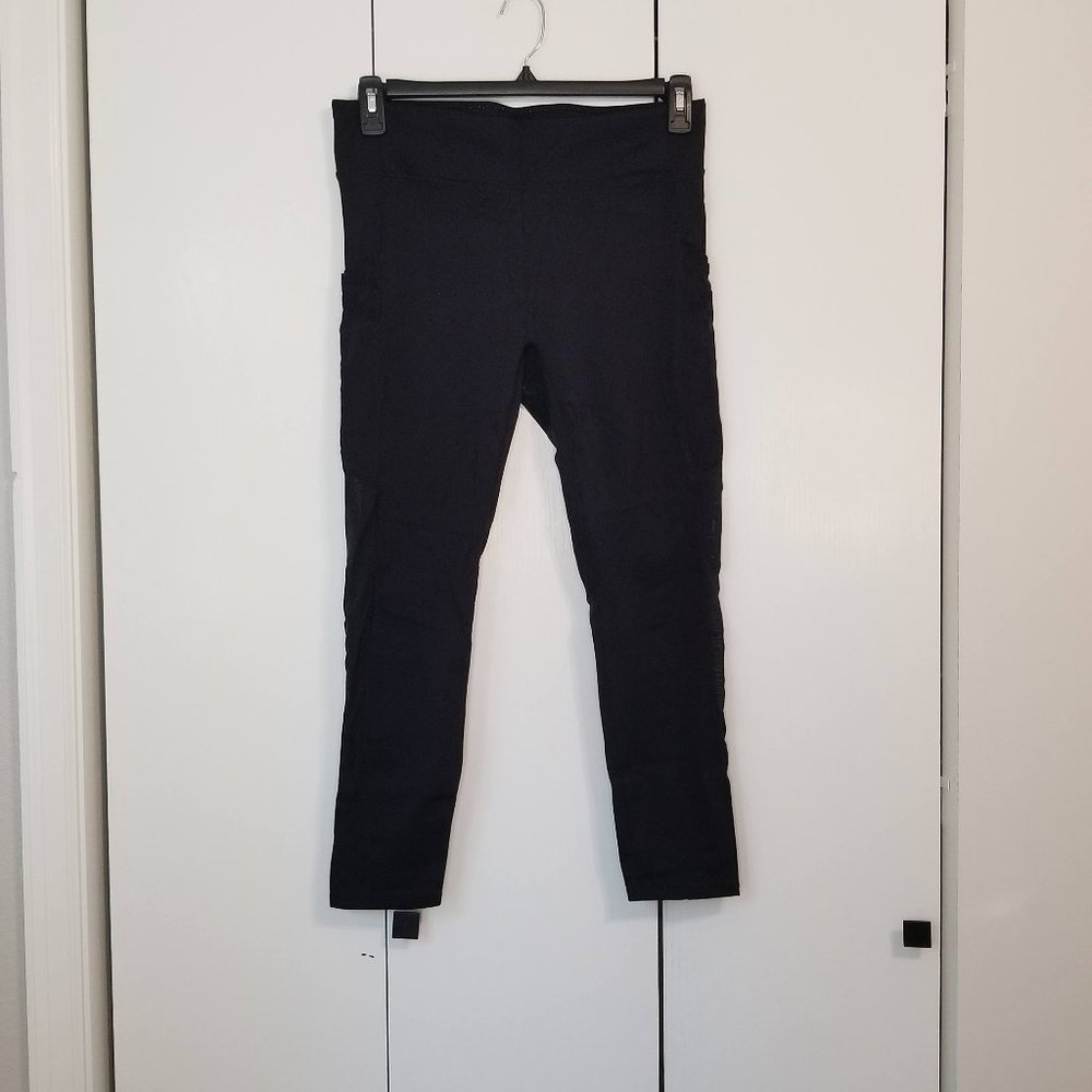 7 Pocket Fabletics 7/8 Length Leggings - XL